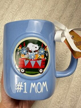 Rae Dunn Snoopy Peanuts Mom Mug